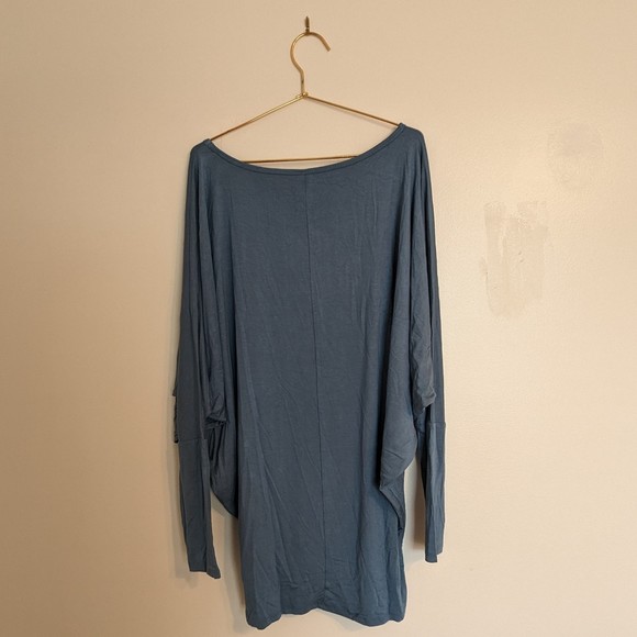 Lock and Love Light Blue Long Sleeve Knit L - Picture 2 of 5